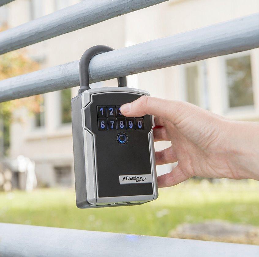 Bezpečnostná schránka Master Lock 5440EURD Bluetooth s okom – Obrázok 5