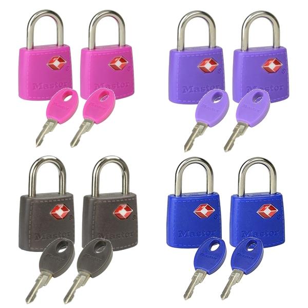 SET Set 2 ks visiacich zámkov Master Lock TSA 4695EURTAST (1 balenie / 4 sety)